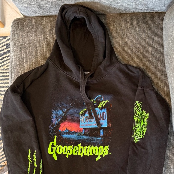 Goosebumps Other - Black & Neon Green Goosebumps Hoodie Large L Welcome to Horror Land Where Nights